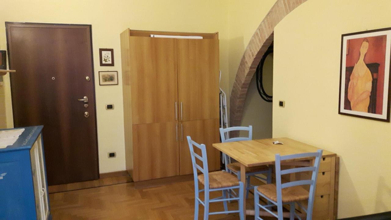 Mae Albenga Suites Eksteriør bilde